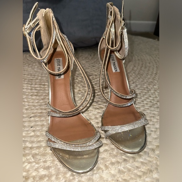 Gold Sparkly Steve Madden Heels - Picture 2 of 5